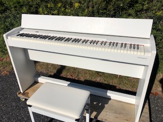 used-digitalpiano-f140r